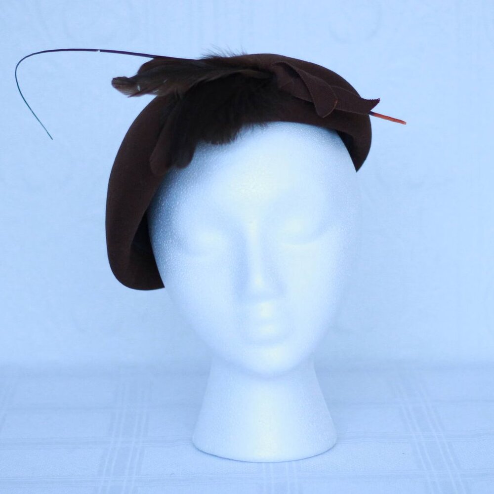 DOBBS classic brown felt hat with feathers